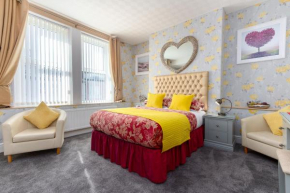 Гостиница Valentine Lodge Over 25 Couples Only  Блэкпул